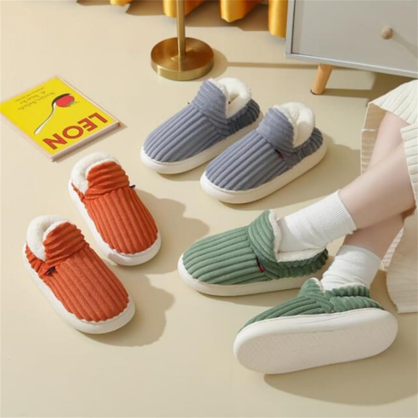 Winter Plush Home Shoes Fashion Solid Color Stripes Floor Bedroom Slippers Indoor Outdoor Garden Shoes for Women Men Couples