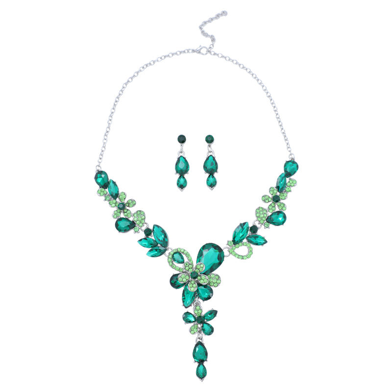 Vintage Floral Necklace and Earrings Set